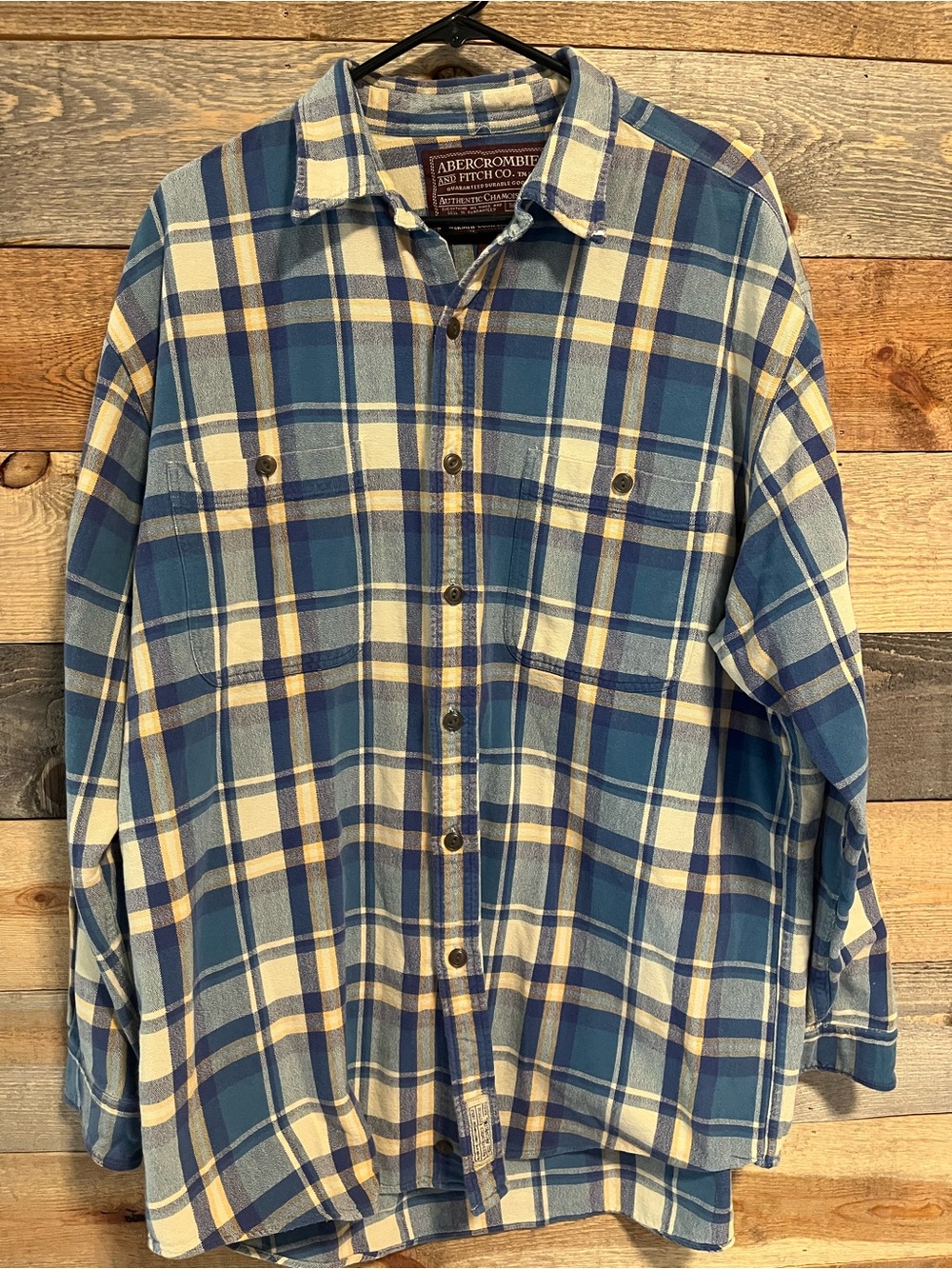 Abercrombie & Fitch Blue Plaid Long-Sleeve Shirt Size L